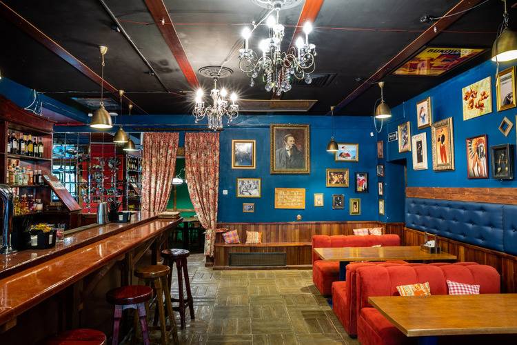 Президент-Отель Дис