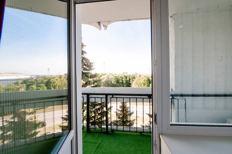 Президент-Отель Дис