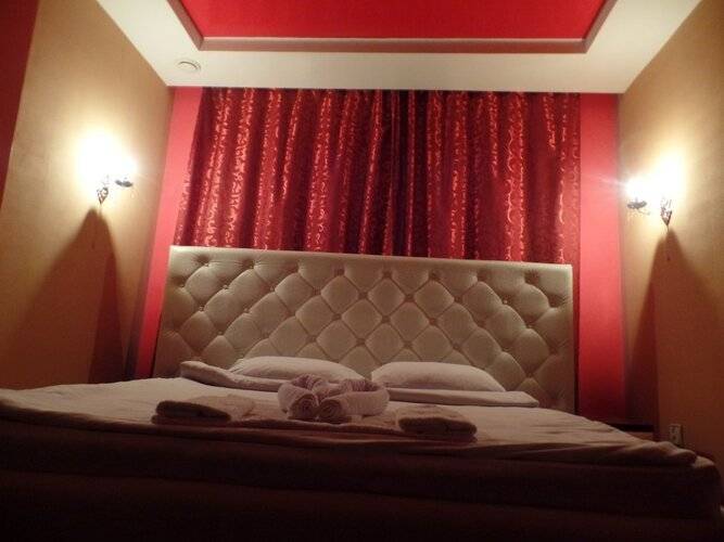 Отель Метротель