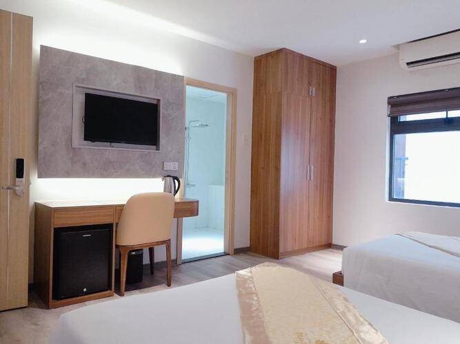 Prague Nha Trang Hotel