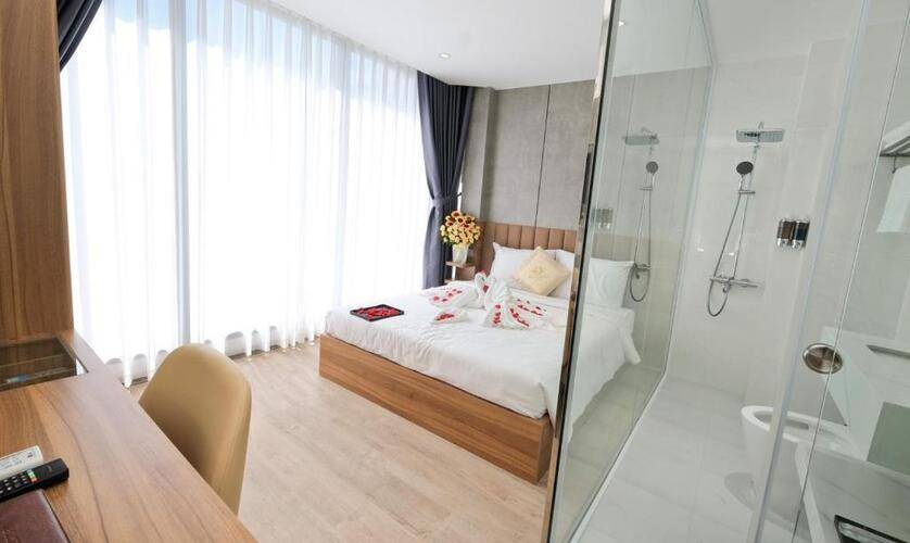 Prague Nha Trang Hotel