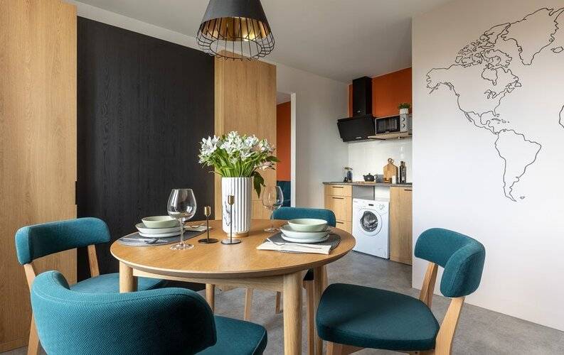 Apartments & Hotel Trend