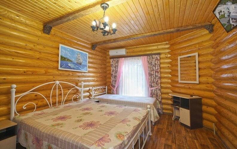 Роман