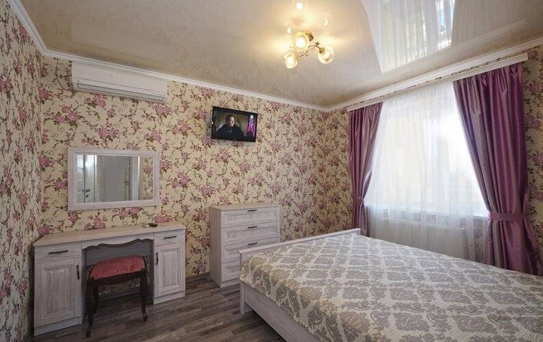Роман