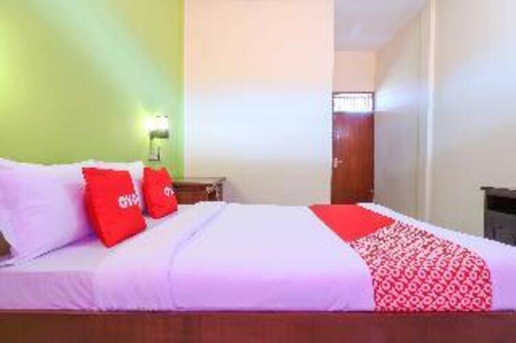 Oyo 2184 Nan Berlian Inn