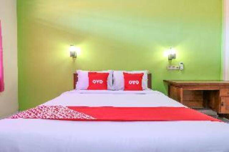 Oyo 2184 Nan Berlian Inn