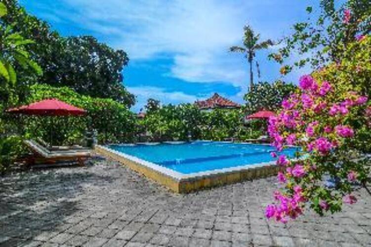 Oyo 2184 Nan Berlian Inn