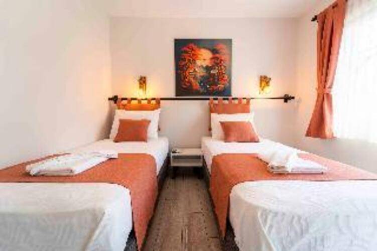 Kamkat Hotel