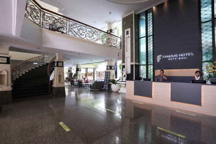Famous Hotel Kuta