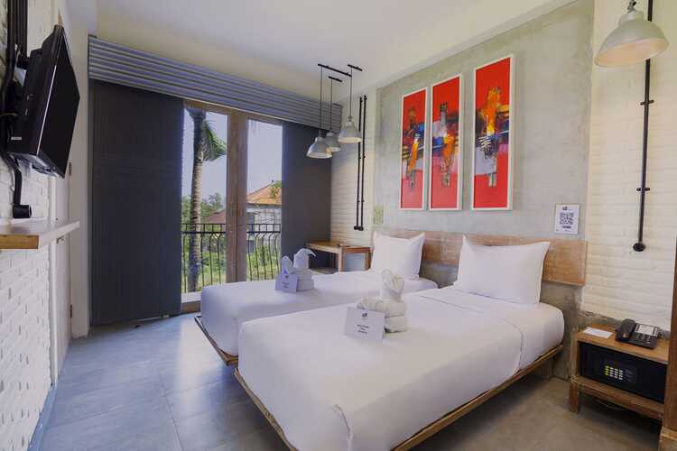 Frii Bali Echo Beach