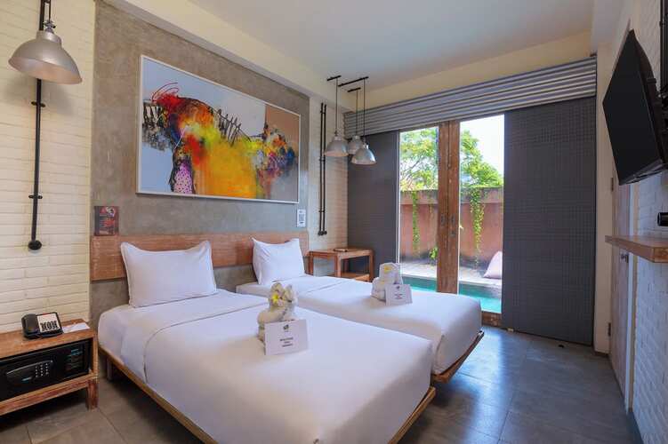 Frii Bali Echo Beach