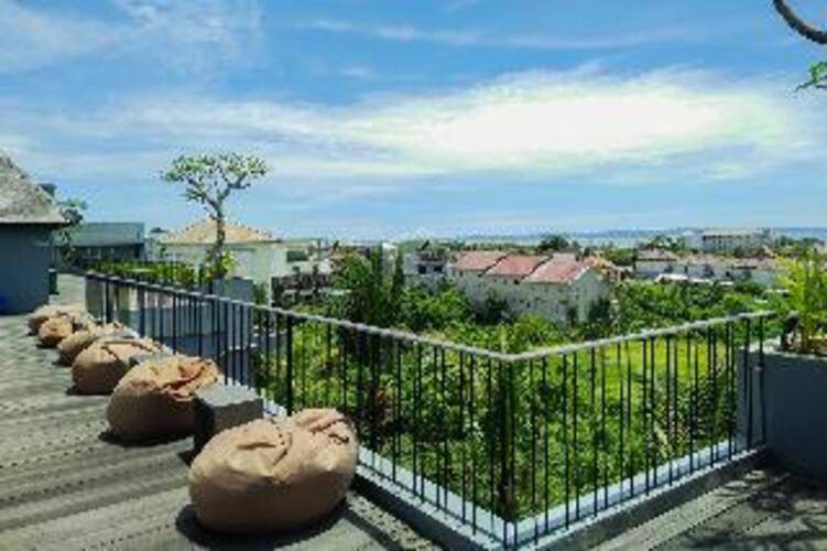 Frii Bali Echo Beach