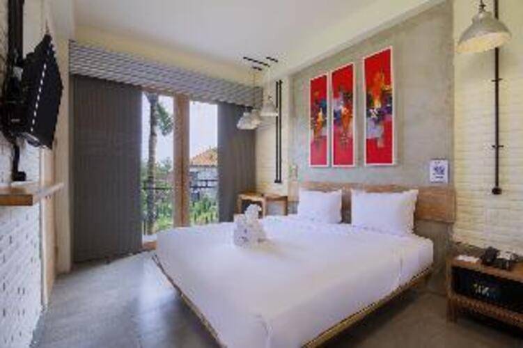 Frii Bali Echo Beach