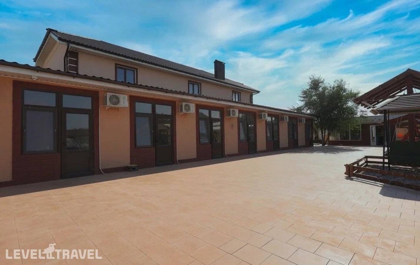 фотографии отеля Уютный Остров в Россия(Саки) - фото №14