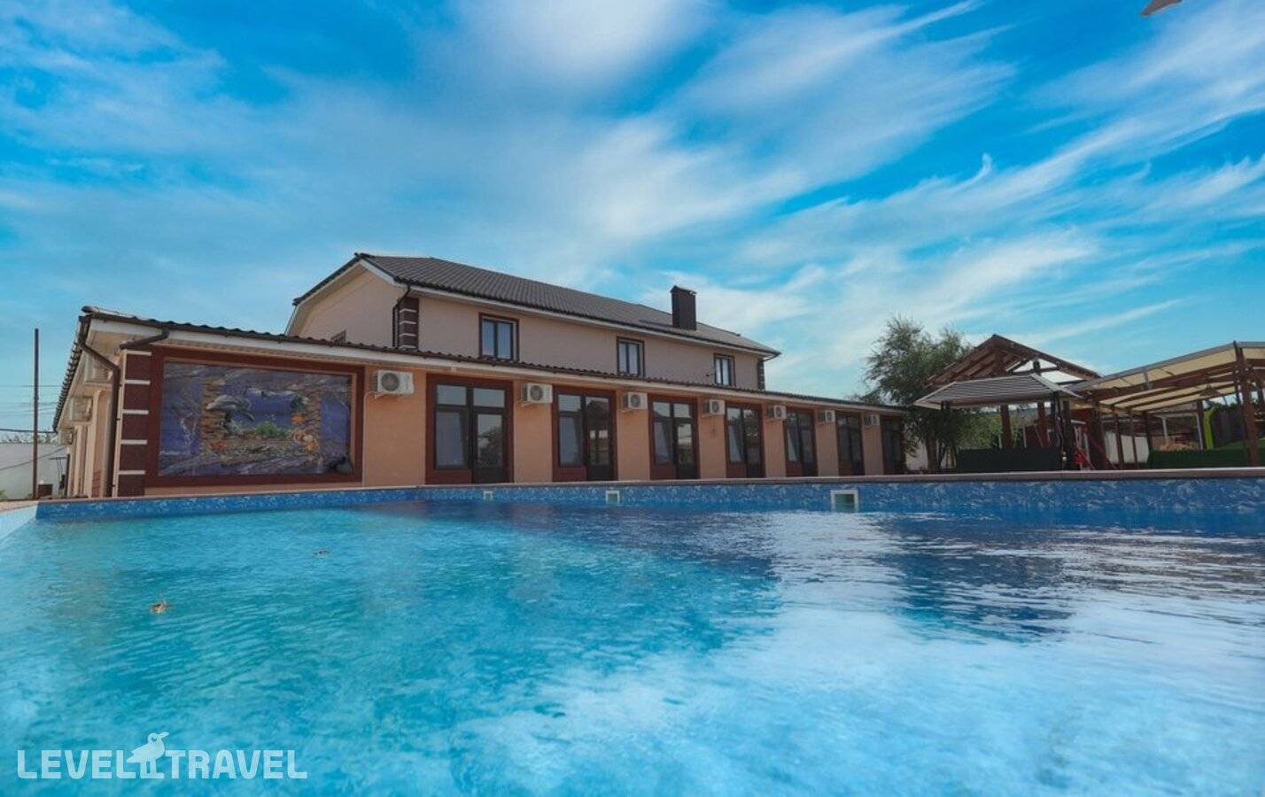 фотографии отеля Уютный Остров в Россия(Саки) - фото №9