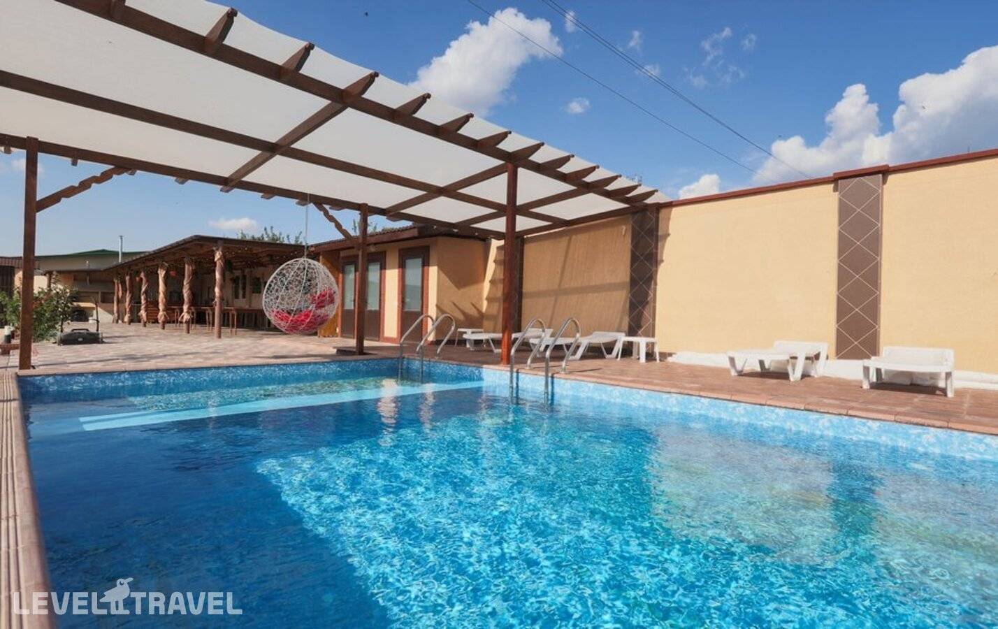 фотографии отеля Уютный Остров в Россия(Саки) - фото №16