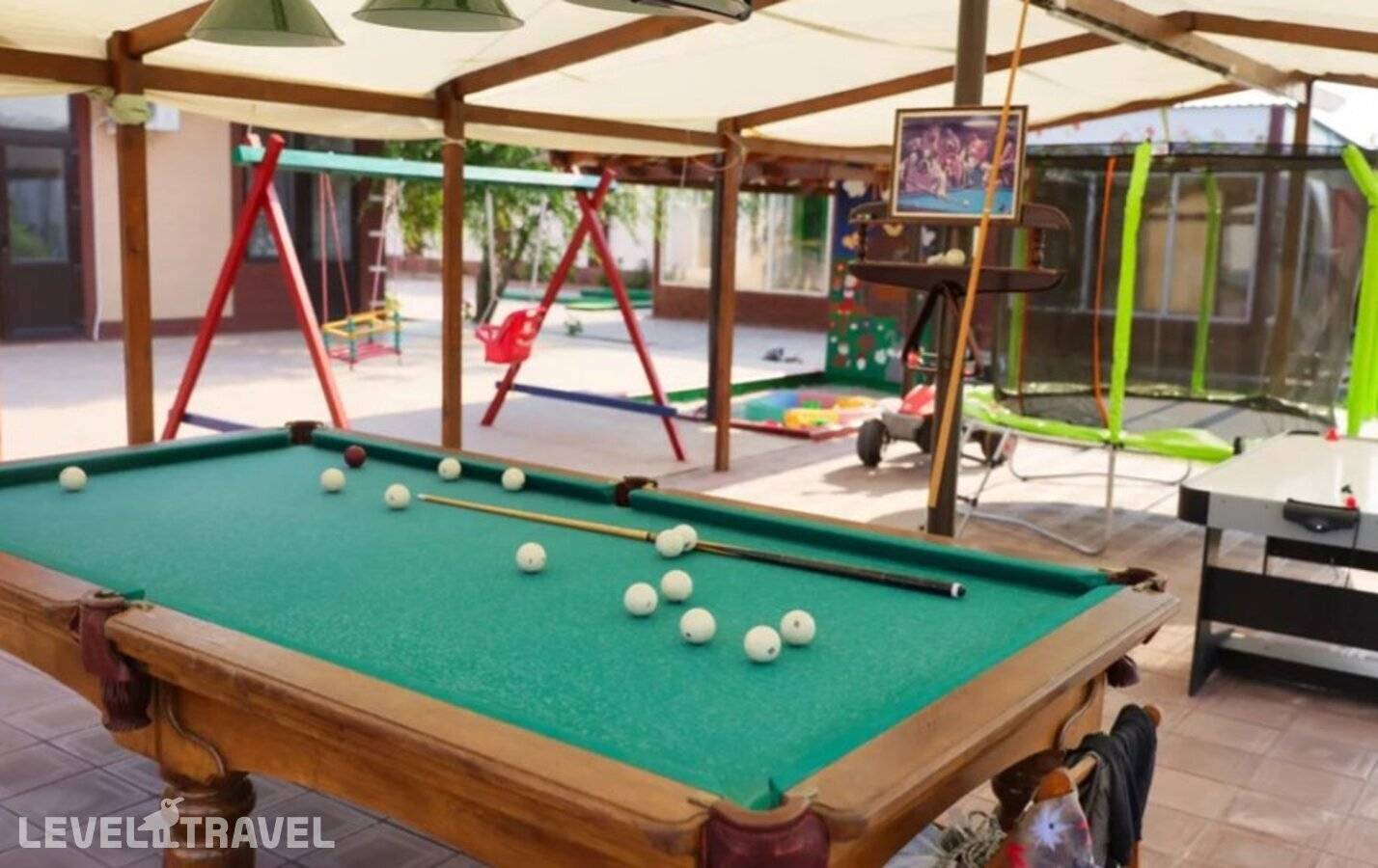 фотографии отеля Уютный Остров в Россия(Саки) - фото №8