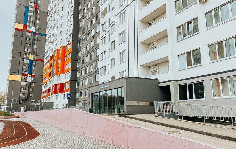 На Александра Невского 2е