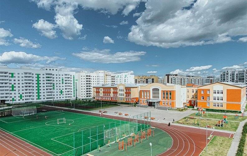 На Бульваре Знаний 2