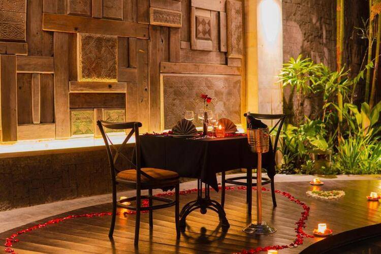 Akana Boutique Hotel