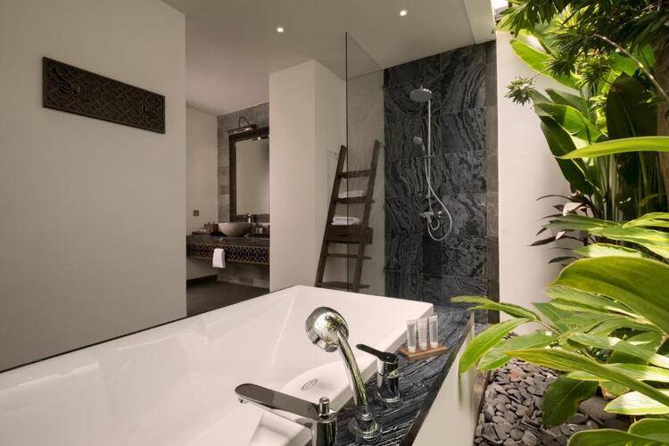 Akana Boutique Hotel