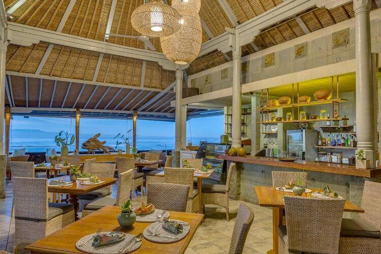 Alam Candi Dive Resort
