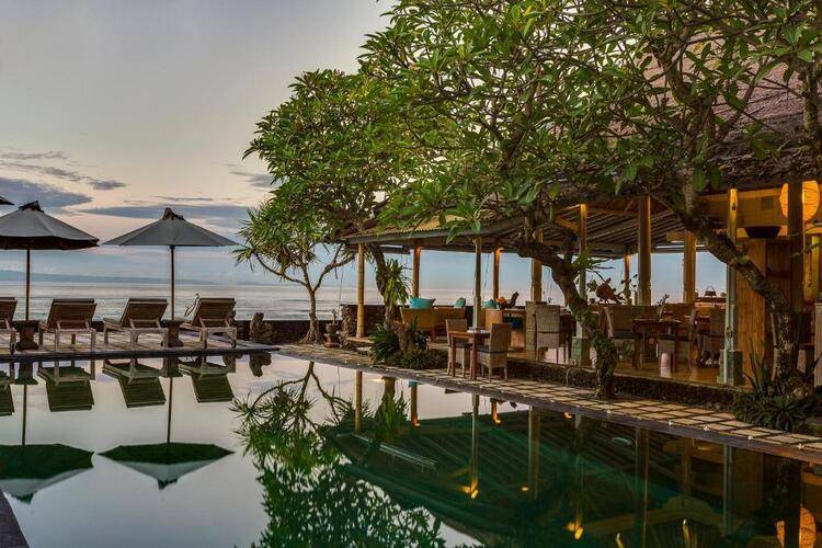 Alam Candi Dive Resort