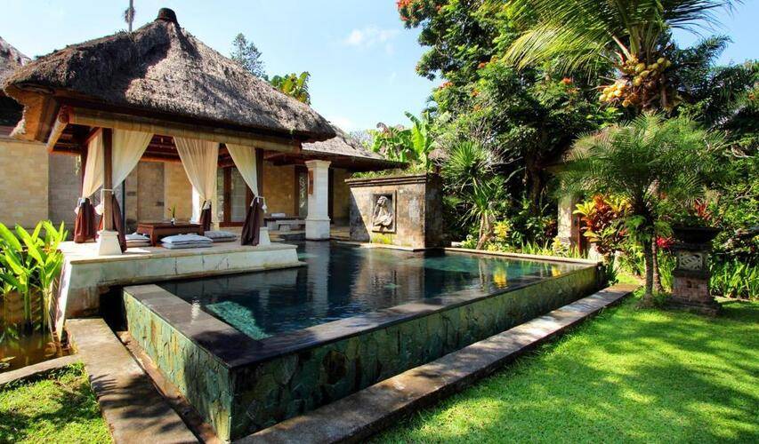 Arma Museum And Resort