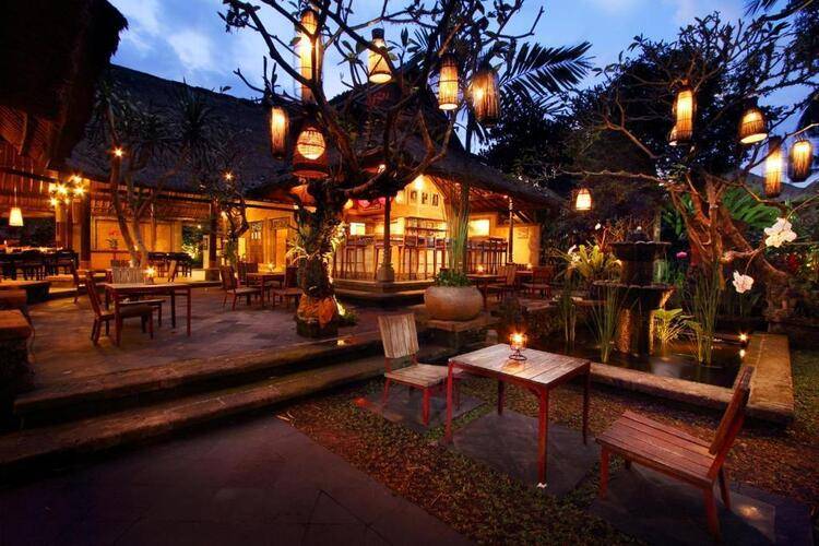 Arma Museum And Resort