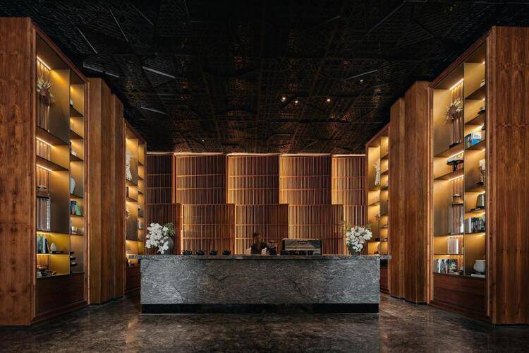 Bali Beach Hotel