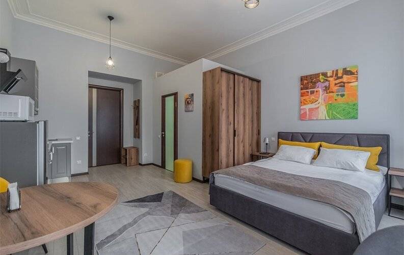 R&B Apart Hotel Графский 7