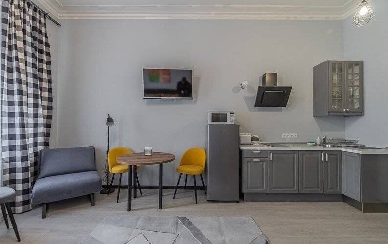 R&B Apart Hotel Графский 7