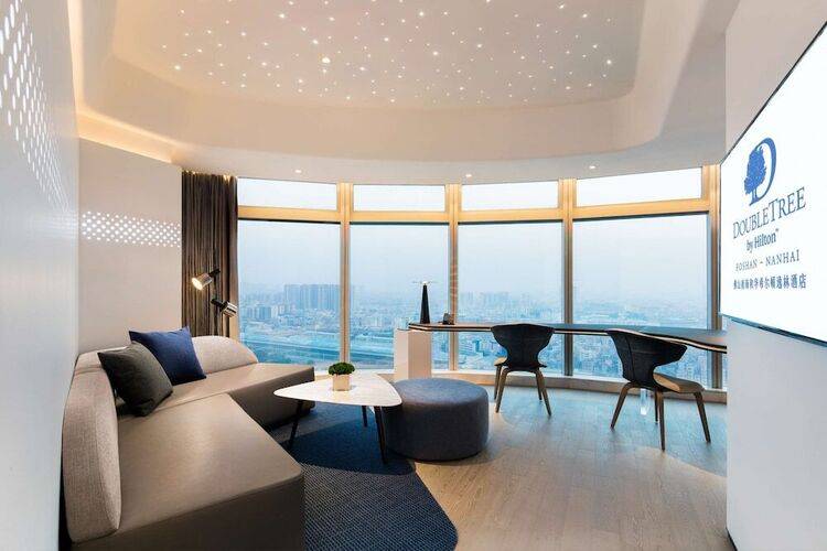 Горящая путевка в Китай — отель Doubletree By Hilton Foshan Nanhai (Фошань)