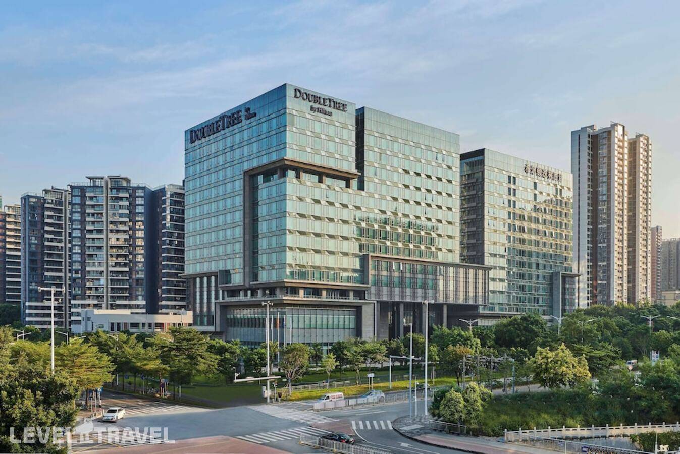 фотографии отеля Doubletree By Hilton Shenzhen Airport Residences в Китай(Шеньчжень) - фото №1