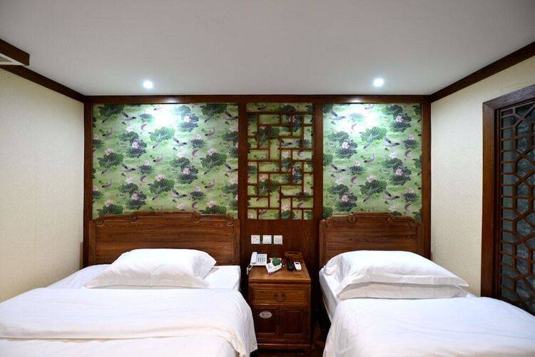 East Hotel The Forbidden City Drum Tower