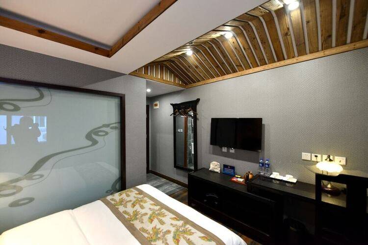 East Hotel The Forbidden City Drum Tower