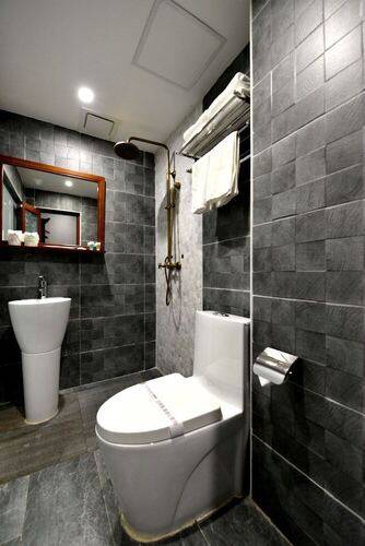 East Hotel The Forbidden City Drum Tower