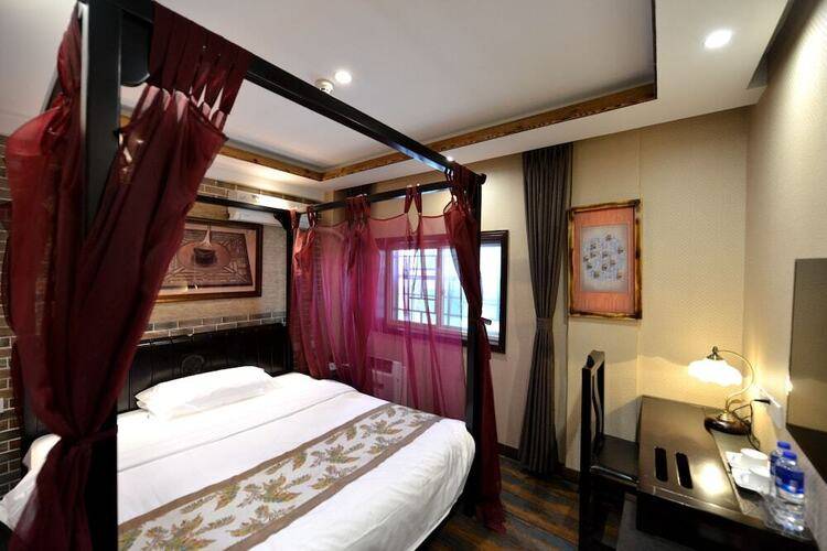 East Hotel The Forbidden City Drum Tower