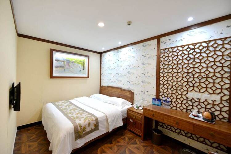 East Hotel The Forbidden City Drum Tower