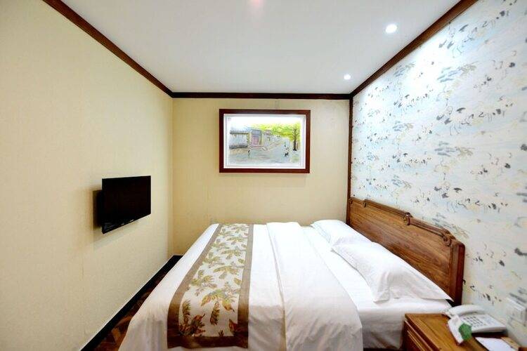 East Hotel The Forbidden City Drum Tower