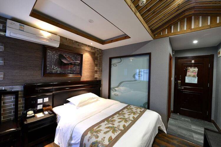 East Hotel The Forbidden City Drum Tower