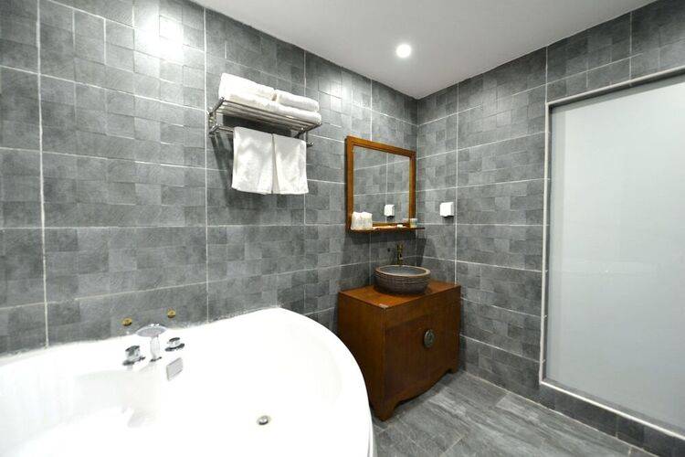 East Hotel The Forbidden City Drum Tower