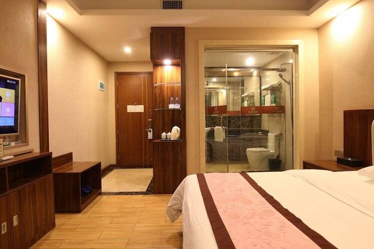 Guangzhou Helong Hotel