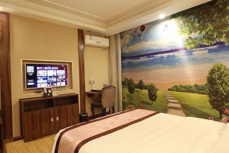 Guangzhou Helong Hotel