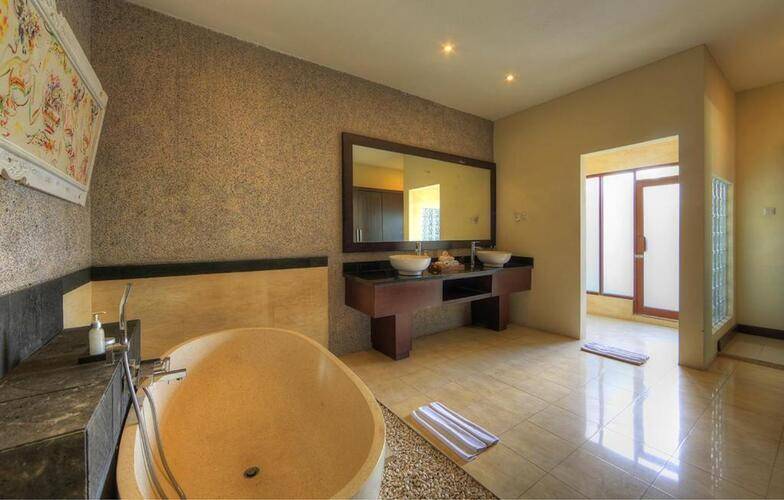 Bali Rich Villas Seminyak Beach