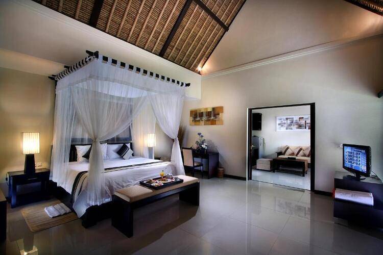 Bali Rich Villas Seminyak Beach