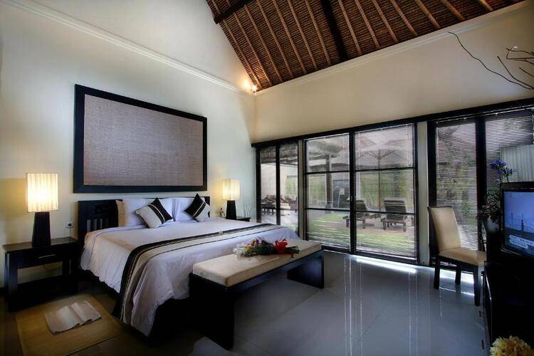 Bali Rich Villas Seminyak Beach