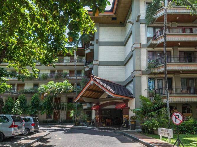 Club Bali Family Suites Legian Beach