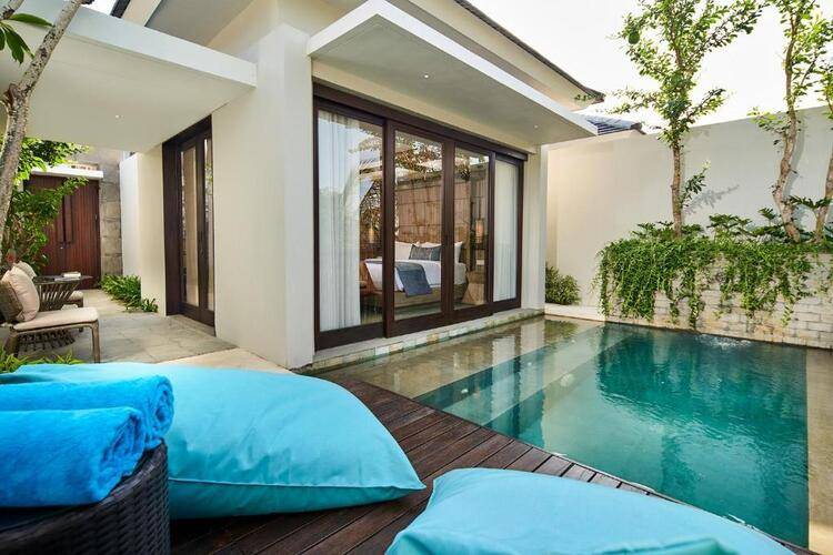 Cross Bali Breakers Resort