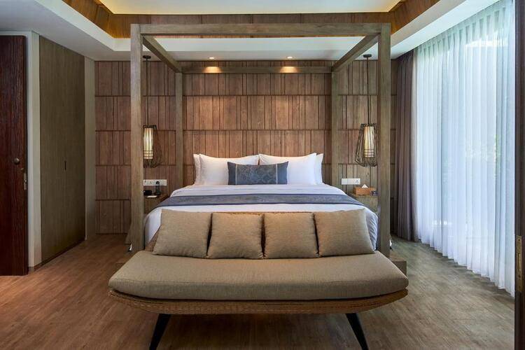 Cross Bali Breakers Resort
